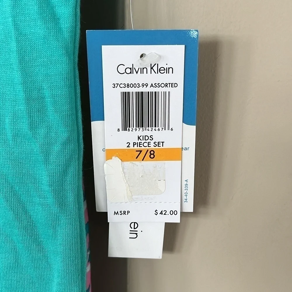 Brand New Calvin Klein 2-Piece Pajama Set Tropical Floral Flame Resistant Sleep